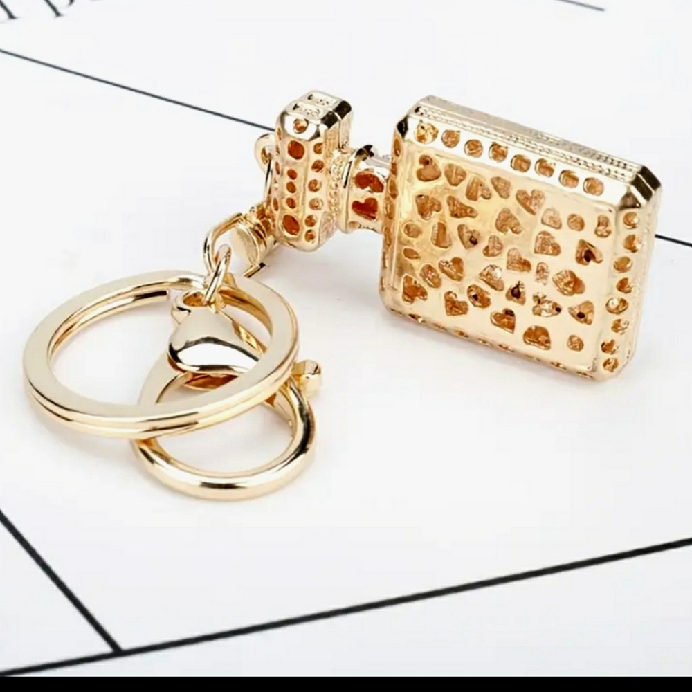 Luxury crystal perfume bottle keychain - Picture 2 of 5